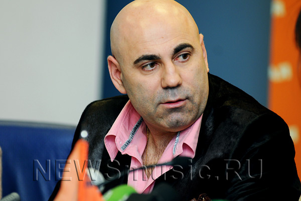http://newsmuz.com/uploads/old/6a00cd97861b16f9cc0110180fd419860f.jpg